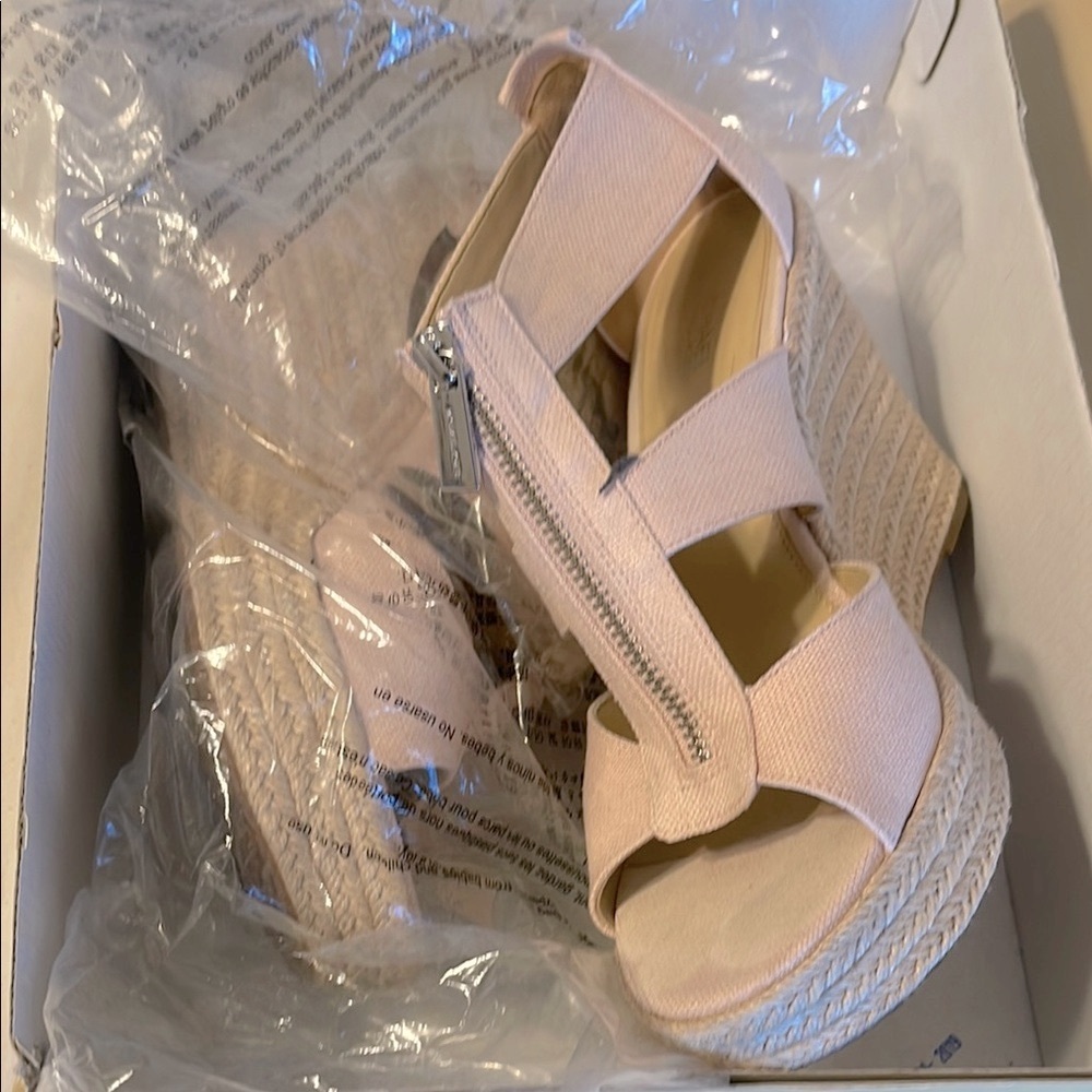 MICHAEL Michael Kors Pink and Cream Heels with Open Toe Design